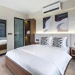 Historic34 Modern Cozy Golden Horn